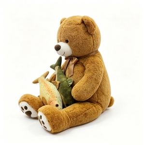 Adorable ours en peluche tenant une truite, ours en peluche à fourrure douce avec détails de pattes brodés, ours en peluche fantaisiste pêcheur - Product Image 1