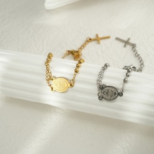 Bracelet rétro et minimaliste en acier inoxydable plaqué or 18 carats pour homme et femme, bijoux de style exorciste - Product Image 3