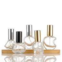 Nouveau design – Flacons de parfum vides en verre de 10 ml en forme de chat avec bouchon doré sérigraphié et pulvérisateur à pompe pour diffuseur de parfum et brume.