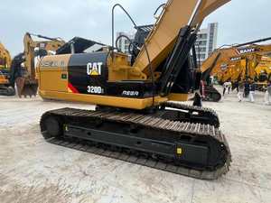 Excavatrice sur chenilles d'occasion CAT 320D Caterpillar 320D de 20 tonnes, d'origine japonaise, en bon état, de haute qualité, à vendre, certifiée CE - Product Image 3