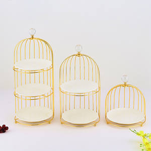 Altın Metal 2 Katlı Seramik Tabaklı Pasta Tepsisi Düğün Tatlı Masası Sunum Seti 3 Katlı Pasta Standı Seramik Tabaklarla - Product Image 4