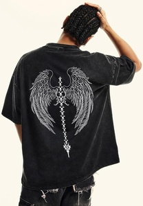 เสื้อยืดโอเวอร์ไซส์สไตล์เรโทรฮิปฮอป ล้างสีแบบแอซิดวอช สำหรับผู้ชาย สกรีนโลโก้ได้ ผ้าคอตตอนหนา 260gsm ดีไซน์วินเทจขาดๆ แบบสตรีท - Product Image 3