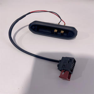 ขั้วต่อไฟฟ้า Fiat รุ่น 1348483080 สีดำ วัสดุ ABS สำหรับสายไฟรถยนต์ - Product Image 1