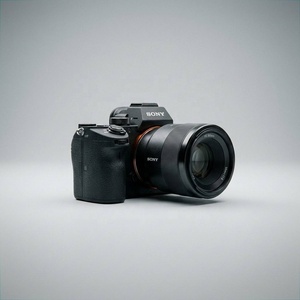 <span class=keywords><strong>Sony</strong></span> A7M3 Alpha <span class=keywords><strong>7</strong></span> <span class=keywords><strong>III</strong></span> ILCE-7M3 Usada Original con Lente de 50 mm f/1.8, 24.2MP, Fotograma Completo, Video 4K, Kit para Retratos y Vlogging, Obturador Bajo - Product Image 3