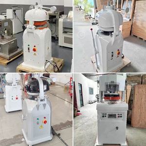 Máquina Semiautomática Italiana para Bolear y Dividir Masa, Redondeadora de Bolas de Masa de 30-100g - Product Image 2