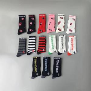 Chaussettes en coton King Mcgreen Star Chrome Heartt Cross Love CH <span class=keywords><strong>Bengali</strong></span> Striped Alphabet Graffiti Skull pour hommes et femmes - Product Image 4