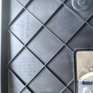 License <b>Frame</b> For Toyota Nx200 2015 Front 200 Mm Hole Distance <b>Plastic</b> Embed Type - Product Image 4