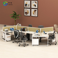 Bureau de travail moderne et élégant pour 6 personnes, design sur mesure, postes de travail convertibles et extensibles, mobilier de bureau