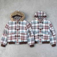 Veste à capuche vintage à carreaux pour homme et femme, avec fermeture à boutonnière, en fourrure, de haute qualité, pour l'hiver, par un fabricant de vêtements