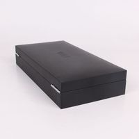 Boîte de rangement et de présentation de montres en cuir de luxe avec serrure et protection anti-poussière pour utilisation intérieure/extérieure, matériaux recyclés écologiques, coffret cadeau
