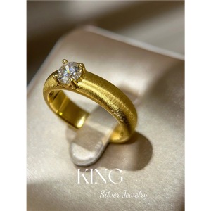 Anillo de Plata KING con Diamante de Corte Brillante Redondo, Joyería de Compromiso para Mujer, Plata S925, Acabado Cepillado Hecho a Mano - Product Image 3