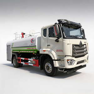 Camión Cisterna de Agua HOWO 4X4 con Tanque de 12000L y Cañón de Alta Presión para Apoyo Contra Incendios - Product Image 1
