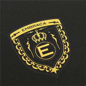 Negro mate forma de libro solapa personalizado Logotipo de lámina caliente plegable rígido Cartón plegable papel ropa bufanda camiseta caja magnética - Product Image 6