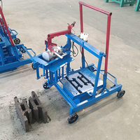 Vente chaude en Afrique : Petite machine à fabriquer des briques mobile 2-45 monophasée, abordable, facile à utiliser, adaptée à un usage domestique.