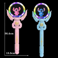 Vente en gros de baguette magique musicale rotative à LED lumineuse, jouet mignon de dessin animé, moulin à vent clignotant, bâton lumineux pour fête, festival, cadeau pour enfant