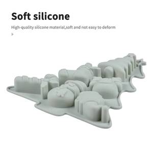 Moule à gâteau en silicone antiadhésif LFGB Platinum sans BPA, en forme d'arbre et de renne, 6 cavités, pour Noël, fabriqué par MUYULINS - Product Image 3