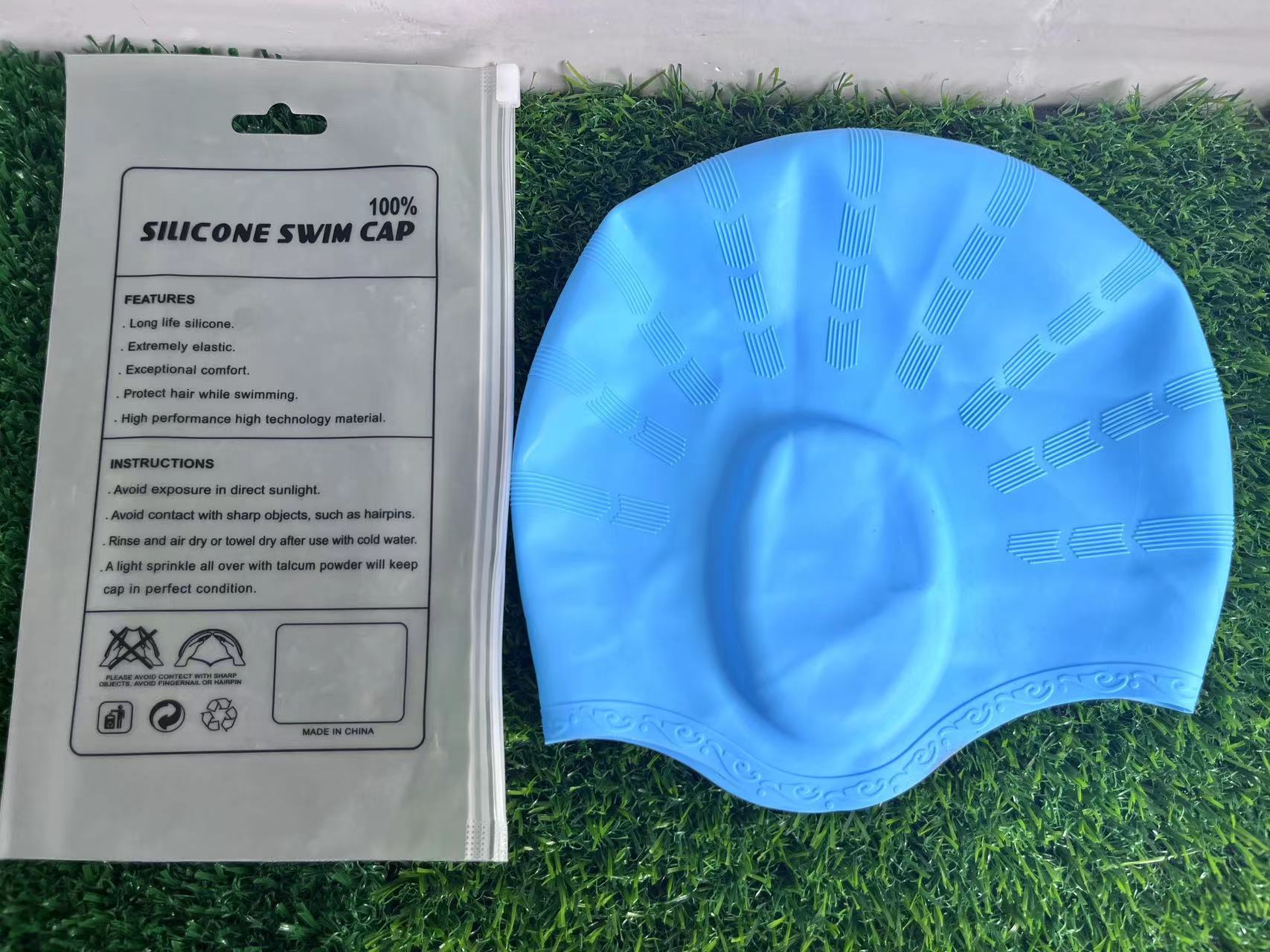 Chapeau bleu protège-oreilles-sac à fermeture éclair délicat