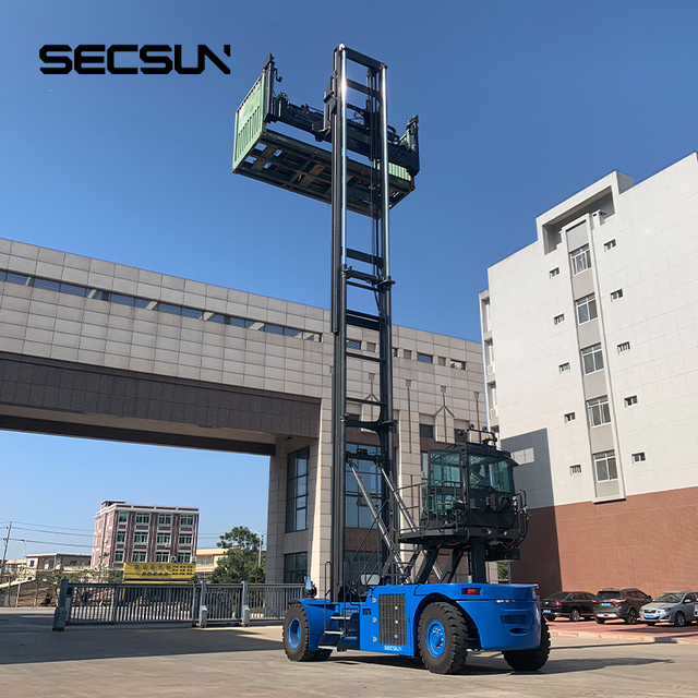 Factory Container Loading Electric Stacker 9 Ton Empty Container Handler Reach Stacker