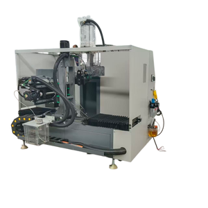 Centre d'usinage CNC vertical et fraiseuse pour aluminium, en excellent état, pour le traitement de moules - Product Image 4