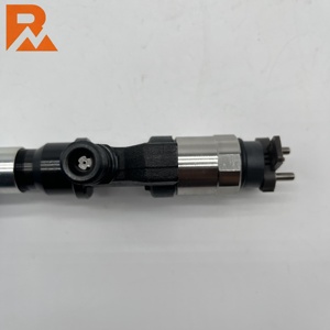 Injecteur de carburant Common Rail 095000-5500 8-97367552-0 Remplacement pour moteur diesel 4HL1 / 6HL1 - Product Image 1