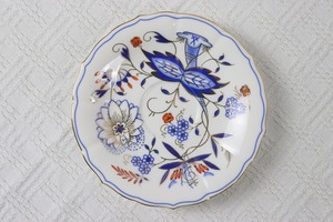Assiettes rondes en porcelaine dorée de luxe, best-seller, écologiques, idéales pour les mariages, les restaurants et les fêtes - Product Image 2