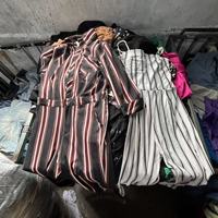Jumpsuit dan Romper Wanita Grosir Premium, Pakaian Bekas Berkualitas Tinggi, Bal 45kg, Stok Besar, Pakaian Bekas Laris Manis