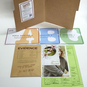 Cold Case Files Ashcroft Harmony: Gioco di Mistero e Crimine per 2-6 Giocatori, Gioco da Tavolo Interattivo in Carta - Divertimento per Tutta la Famiglia - Product Image 3