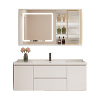 Ensemble de meuble-lavabo mural intelligent en aluminium avec miroir LED, armoire étanche et vasque en céramique pour projets hôteliers et d'appartements