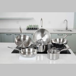 Juego de Utensilios de Cocina de Acero Inoxidable de 6 Piezas, Wok Plateado, Sartén, Cacerola, Compatible con Todas las Estufas, Apto para Lavavajillas, Juego de Ollas para Cocina - Product Image 1