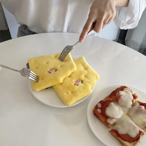 ของเล่นสุนัขตุ๊กตาชีส ของเล่นฝึกสุนัขแบบมีปฏิสัมพันธ์ ช่วยให้กินช้าลง ของเล่นซ่อนหาสำหรับลูกสุนัข ของเล่นดมกลิ่นสำหรับสุนัข - Product Image 1