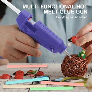 Mini <span class=keywords><strong>Pistola</strong></span> <span class=keywords><strong>de</strong></span> Pegamento Caliente Eléctrica con Cable <span class=keywords><strong>de</strong></span> 60W, Precalentamiento Rápido y Barras <span class=keywords><strong>de</strong></span> Pegamento <span class=keywords><strong>de</strong></span> 11mm para Reparaciones Domésticas y Manualidades - Product Image 6