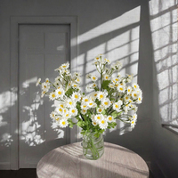 Bouquet de marguerites blanches artificielles en soie hautement réalistes, centre de table pour la maison, arrangement pour Pâques, Saint-Valentin