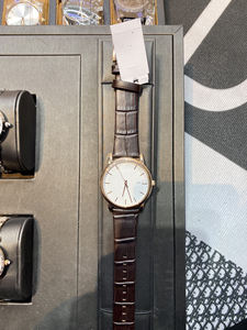 El Nuevo Reloj Cuenta con un Movimiento de Primera Calidad 7750, Tiene un Revestimiento Antideslumbrante de Doble Capa Azul Claro, Es un Reloj Clásico para Hombre - Product Image 6