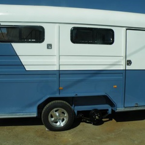 Nuevo Semirremolque de Carga Inclinada para 3 Caballos, Construcción Duradera de Acero Aleado, Eje Doble, Frenos Eléctricos, Carga Útil Máxima de 4T, Ideal para Vivienda en RV - Product Image 2