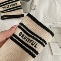 Chaussettes de sport personnalisées de haute qualité, tendance, de marque, à motif jacquard, pour jeunes, en gros