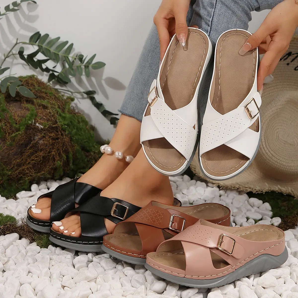 Sandálias antiderrapantes de verão para mulheres, chinelos de salto plano, chinelos para mulheres e senhoras, sandálias de praia, fornecedor de moda