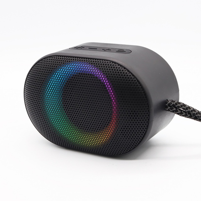 OEM Factory Wholesale Portable Wireless Mini Speaker USB Rechargeable Battery for 5.0 Waterproof FM Radio 7W Output Memory Card
