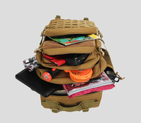 Sac à dos tactique personnalisé 45L rouge et noir pour homme, avec fermeture éclair, étanche, système Molle, sac isotherme de sport, style tendance, porte-gobelet
