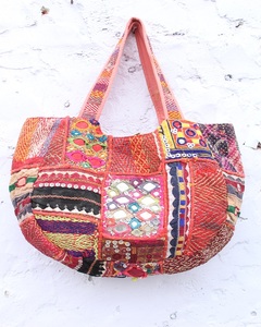 Sac à bandoulière Banjara indien brodé à la main de style antique haut de gamme, léger, avec doublure en coton et fermeture éclair, pour usage quotidien féminin - Product Image 4