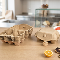 Un carton de douze plateaux à œufs en papier biodégradable pour les États-Unis, boîte à œufs empilable antichoc en pâte à papier pour 12 et 18 œufs, idéale pour les fermes