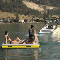 Plate-forme flottante gonflable pour la natation