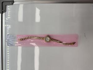 Montre-bracelet pour femme plaquée or avec cristaux, élégante, sertie pavé, motif étoile, cadeau bijoux - Product Image 1