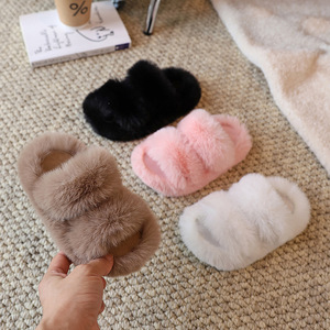 Nuove Pantofole Invernali <span class=keywords><strong>per</strong></span> Bambini con Pelliccia, Antiscivolo e Calde, Adatte <span class=keywords><strong>per</strong></span> Uso Domestico e Esterno - Product Image 2