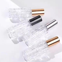 Flacon de parfum en verre transparent de luxe, atomiseur de parfum rechargeable unique, mini flacons de parfum en verre, personnalisable