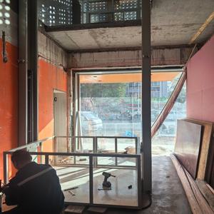 Lift Kargo Hidrolik 1 Ton Murah Terlaris, Harga Gudang, Lift Barang Kecil, Lift Kargo Gudang - Product Image 1