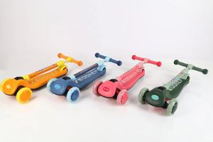 Trottinette pliable pour enfants 2026, vente directe d'usine, dernier design, roues en PU lumineuses, trottinette à 3 roues pour enfants - Product Image 2