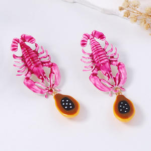 Boucles d'oreilles de vacances pour femmes avec pendentif homard animal en alliage de style loisir marin léger de luxe - Product Image 4