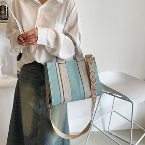 Nuevo Bolso de Lona de Gran Capacidad con Diseño de Color en Contraste, Bolso de Mano Moderno para el Trabajo y Viajes, Bolso Tote Tanjing - Product Image 4