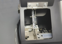 Alimentateur automatique de rivets aveugles de qualité industrielle et équipement de rivetage pour lignes de montage