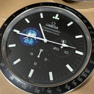 Orologio <span class=keywords><strong>da</strong></span> <span class=keywords><strong>Parete</strong></span> di Lusso <span class=keywords><strong>in</strong></span> Metallo a Forma di Orologio <span class=keywords><strong>da</strong></span> Polso, Design Contemporaneo con Display a Lancetta Singola per Soggiorno, <span class=keywords><strong>Cucina</strong></span>, Ufficio - Product Image 4